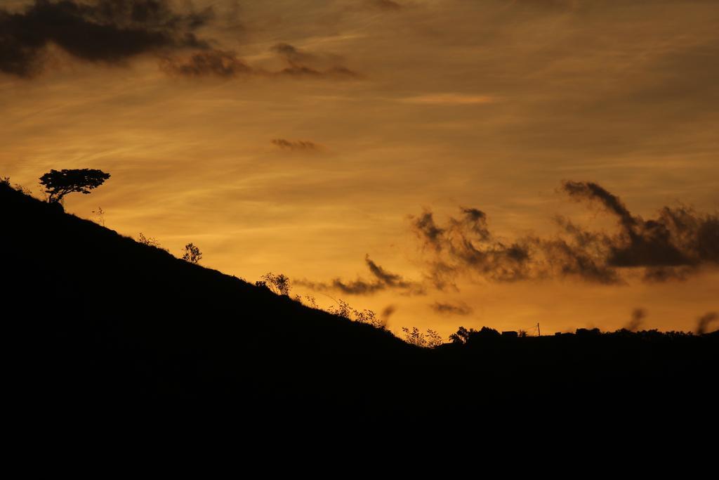 Pousada Sitio Do Sossego Monte Alegre do Sul Exterior photo
